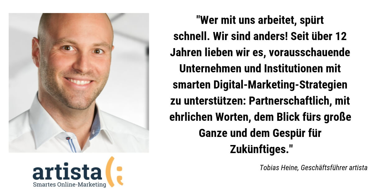 Tobias Heine, Geschäftsführer von artista Onlinemarketing aius Leverkusen erläutert die Werte seines Unternehmens